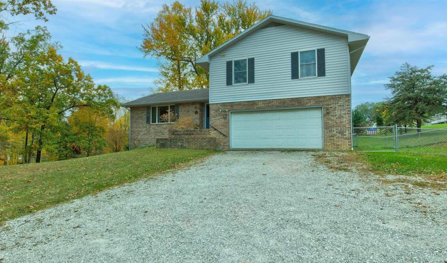 10300 E Schnellville Rd, Birdseye, IN 47513 - 4 Beds, 3 Bath