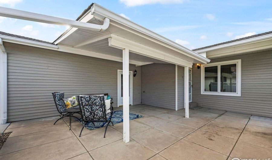 19 Douglas Dr N, Broomfield, CO 80020 - 2 Beds, 2 Bath