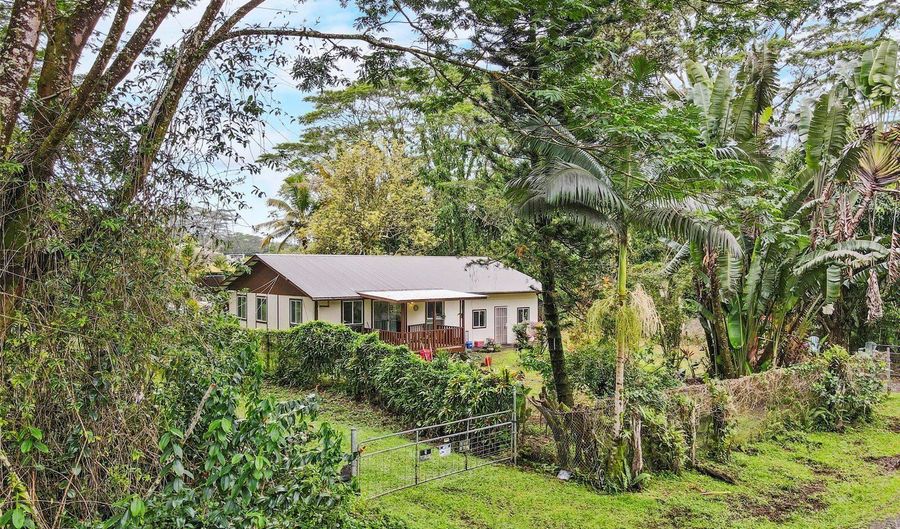 15-1976 16th Ave, Keaau, HI 96749 - 3 Beds, 1 Bath