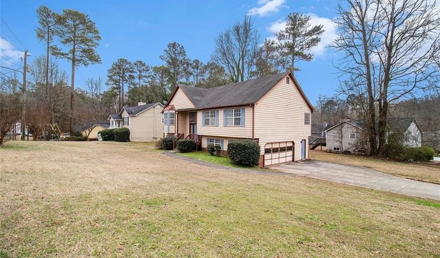 2567 BOULDER SPRINGS Pt, Ellenwood, GA 30294 - 5 Beds, 3 Bath