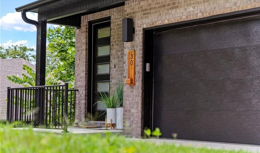 30 Cromer Dr, Bella Vista, AR 72715 - 4 Beds, 3 Bath