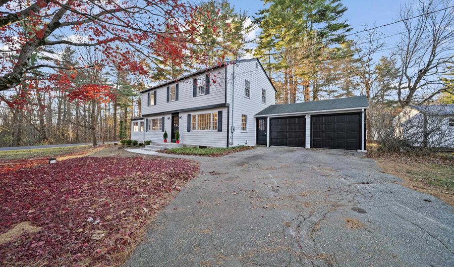4 Forest Rd, Atkinson, NH 03811 - 4 Beds, 2 Bath