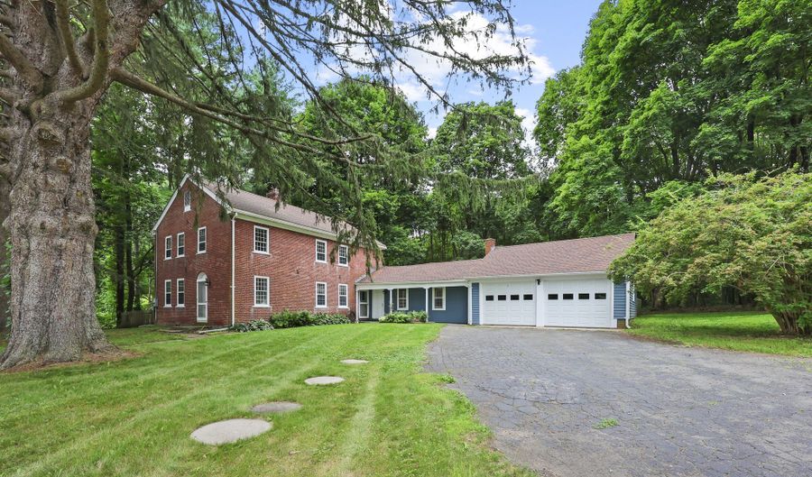 3224 South St, Coventry, CT 06238 - 4 Beds, 2 Bath