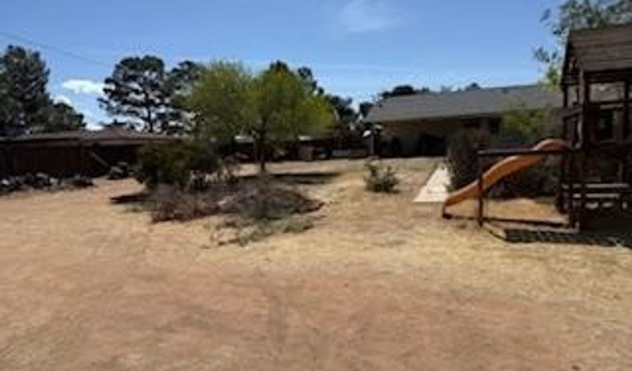 15485 Comanche, Apple Valley, CA 92307 - 3 Beds, 2 Bath