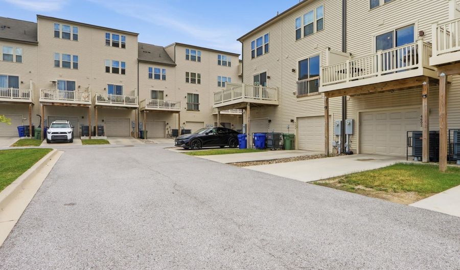 4602 GOUGH St, Baltimore, MD 21224 - 3 Beds, 4 Bath