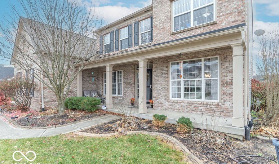 7847 Cross Crk, Avon, IN 46123 - 4 Beds, 4 Bath