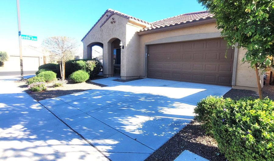 25925 W Tonto Ln, Buckeye, AZ 85396 - 4 Beds, 2 Bath