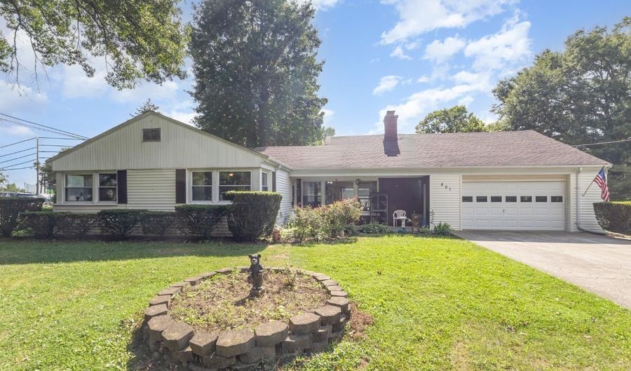 801 Sunnyside Ave, Aurora, IN 47001 - 3 Beds, 3 Bath
