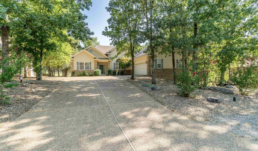 52 Faisan Way, Hot Springs Village, AR 71909 - 3 Beds, 3 Bath