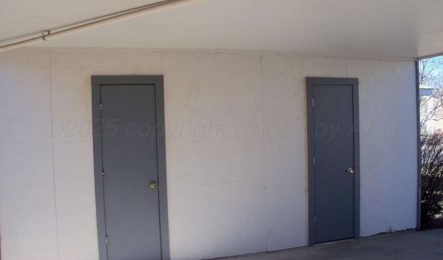 1811 Wisdom Dr, Amarillo, TX 79106 - 2 Beds, 1 Bath