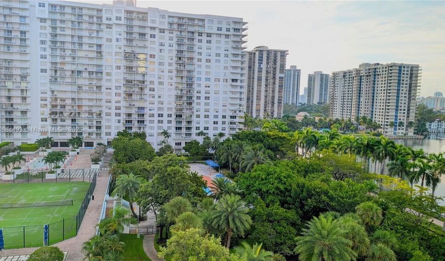2801 NE 183rd St 908W, Aventura, FL 33160 - 1 Beds, 2 Bath