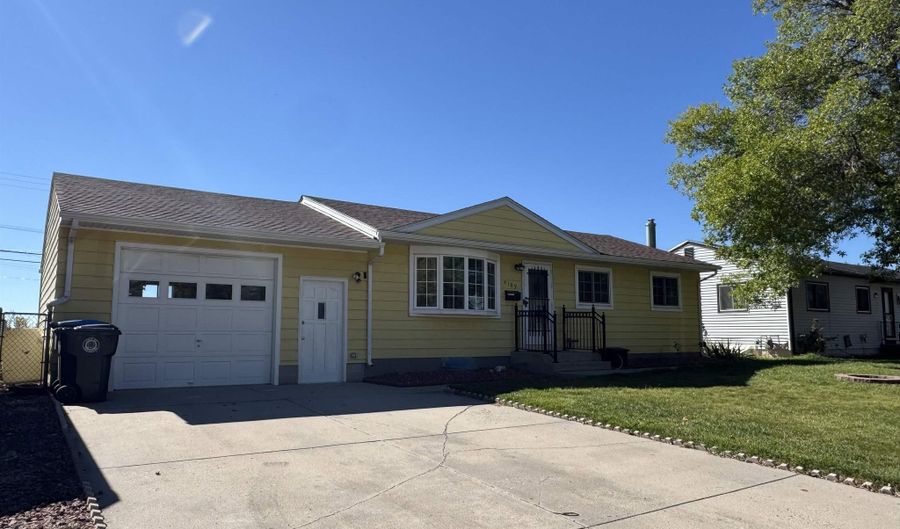 4109 E 6TH St, Cheyenne, WY 82009 - 4 Beds, 2 Bath