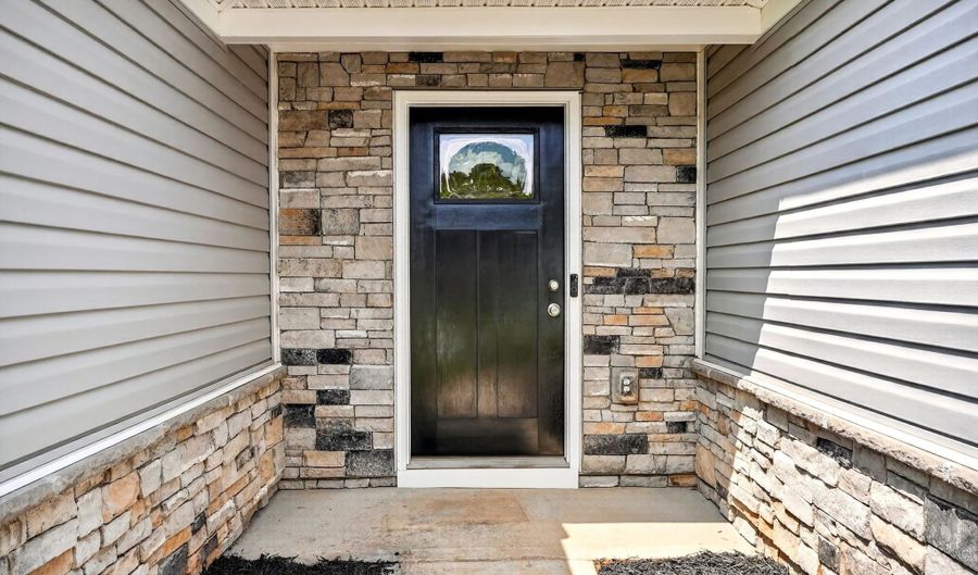 2271 Hemming Way, Boiling Springs, SC 29316 - 3 Beds, 2 Bath