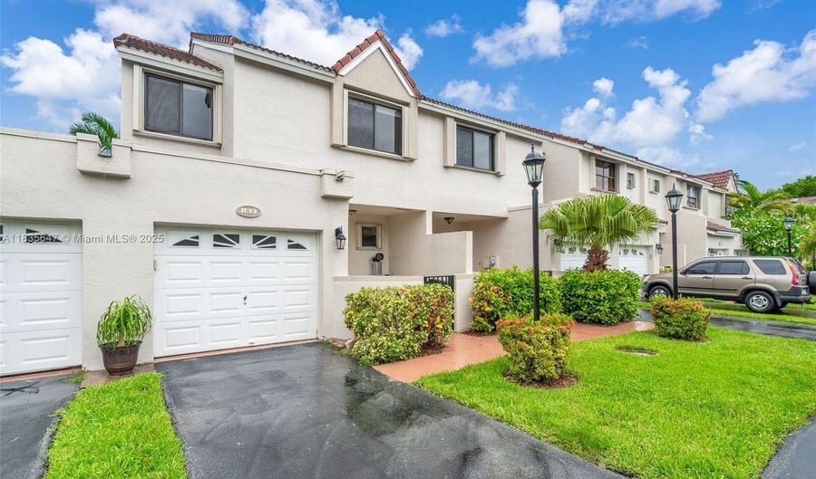 21160 Mainsail Cir H12, Aventura, FL 33180 - 3 Beds, 3 Bath