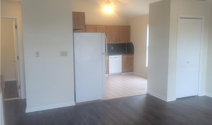 1040 13th St B, Allentown, PA 18102 - 2 Beds, 1 Bath