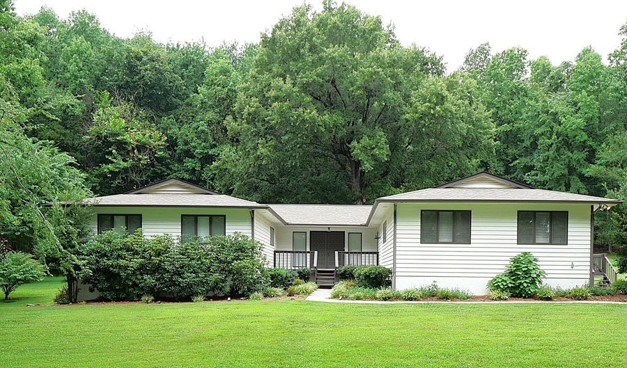 227 Back Nine, Baneberry, TN 37890 - 3 Beds, 3 Bath