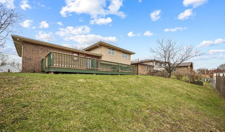 5916 W 127th St, Alsip, IL 60803 - 3 Beds, 2 Bath