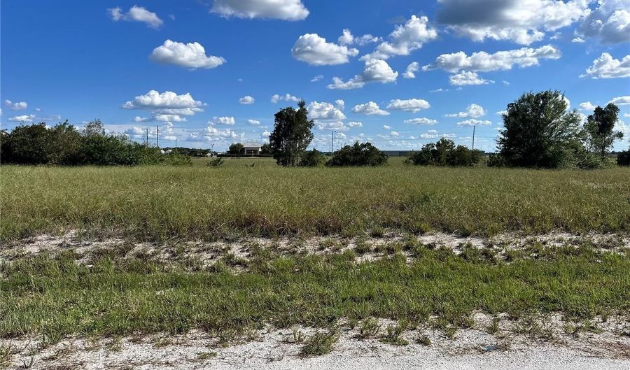 1669 W FONDULAC Rd, Avon Park, FL 33825 - 0 Beds, 0 Bath