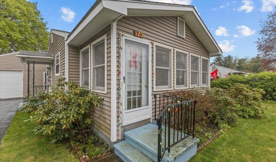 173 Tracy Dr, Burlington, VT 05408 - 4 Beds, 3 Bath