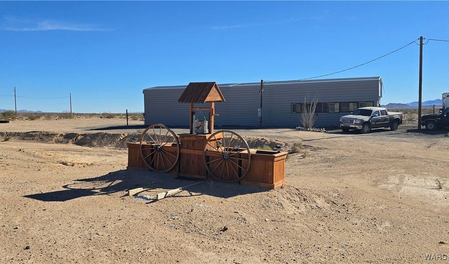 5540 W Ron Ln, Yucca, AZ 86438 - 0 Beds, 0 Bath