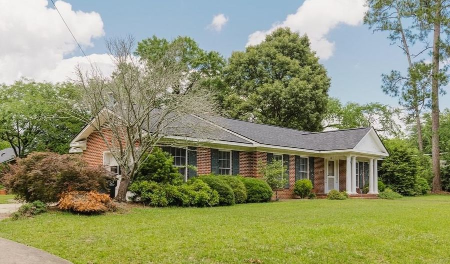 101 W Furlow St, Americus, GA 31709 - 3 Beds, 2 Bath