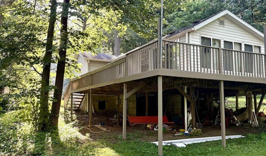 320 110 Ln, Hamilton, IN 46742 - 1 Beds, 1 Bath
