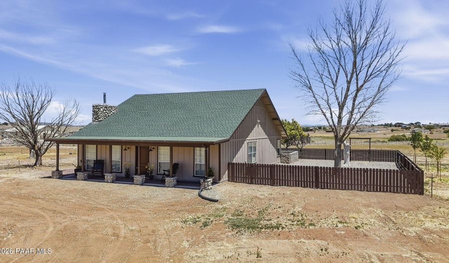 1455 S Lakeshore Dr, Chino Valley, AZ 86323 - 3 Beds, 2 Bath