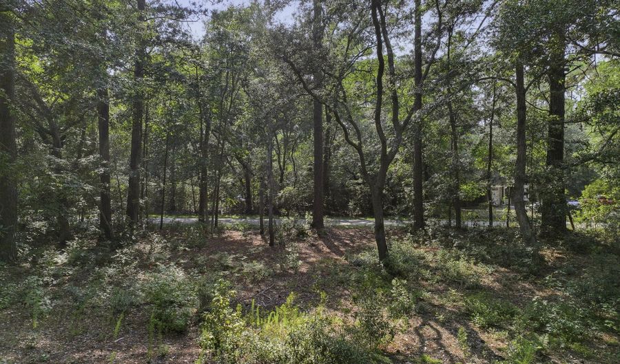 86 Wade Hampton Dr, Beaufort, SC 29907 - 0 Beds, 0 Bath