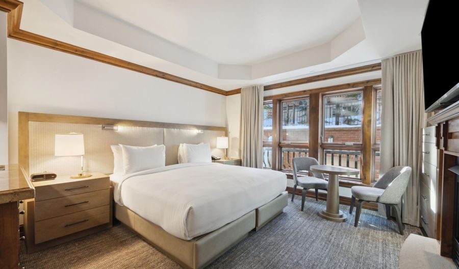 400 E Dean St 43 Weeks 51/52, Aspen, CO 81611 - 3 Beds, 3 Bath