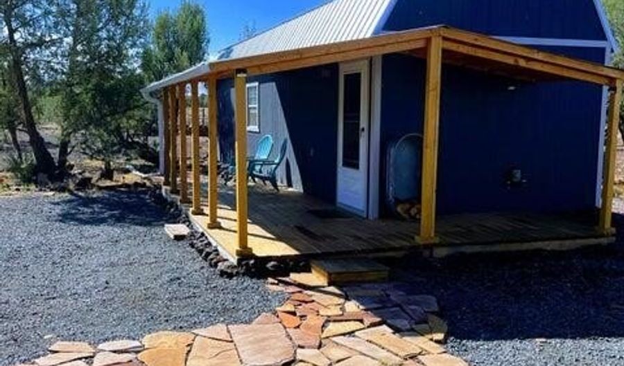 211 Ricochet Way, Ash Fork, AZ 86320 - 1 Beds, 1 Bath