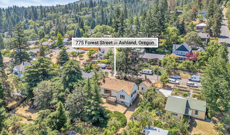775 Forest St, Ashland, OR 97520 - 2 Beds, 1 Bath