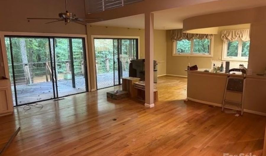 1451 Blueberry Ln, Charlotte, NC 28226 - 2 Beds, 2 Bath