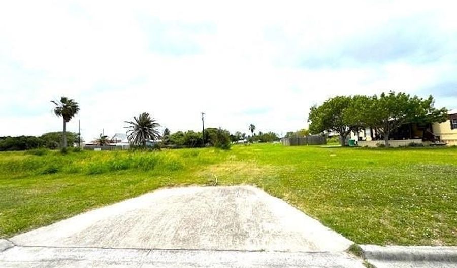 1126 S Euclid, Aransas Pass, TX 78336 - 0 Beds, 0 Bath