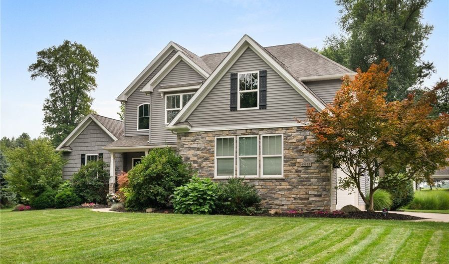 49820 Greystone Dr, Amherst, OH 44001 - 5 Beds, 4 Bath