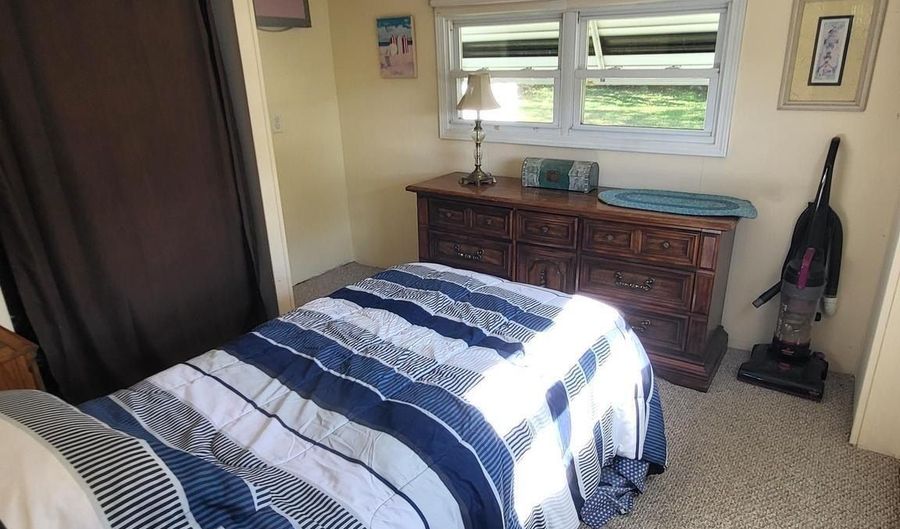 134 Cypress Ln, Barnegat, NJ 08005 - 2 Beds, 1 Bath