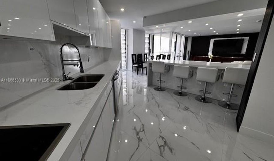 4000 Island Blvd 2301, Aventura, FL 33160 - 3 Beds, 5 Bath