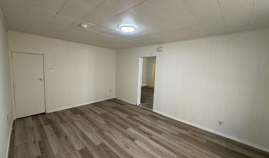 2312 Arctic Ave, Atlantic City, NJ 08401 - 2 Beds, 1 Bath