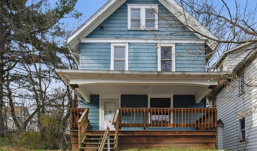 606 Brown St, Akron, OH 44311 - 5 Beds, 1 Bath