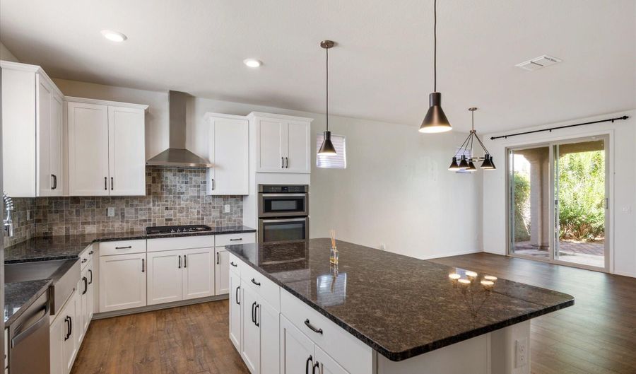 5152 E DESERT FOREST Trl, Cave Creek, AZ 85331 - 3 Beds, 2 Bath