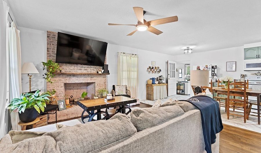 113 Pinewood Cir, Abbeville, SC 29620 - 3 Beds, 1 Bath