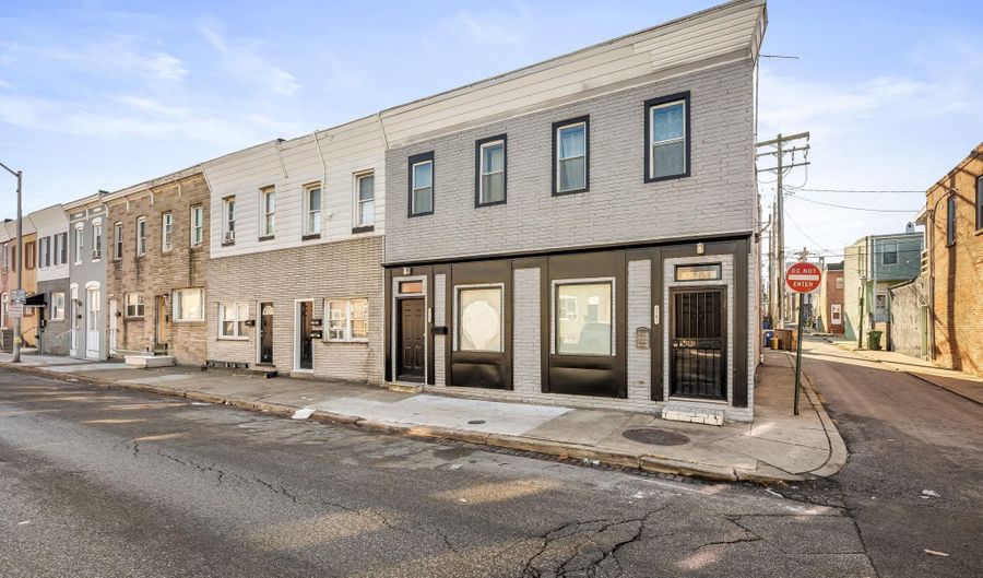 3703 E LOMBARD St, Baltimore, MD 21224 - 5 Beds, 2 Bath
