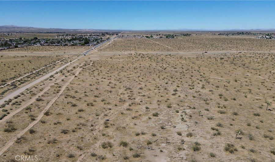 2 Air Expy, Adelanto, CA 92301 - 0 Beds, 0 Bath