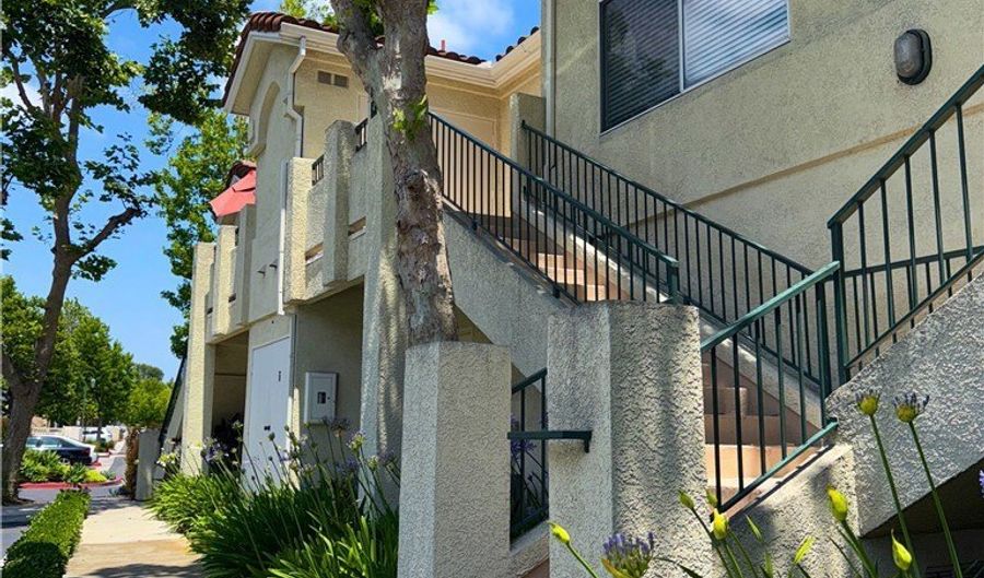 4 Sandpiper Ln, Aliso Viejo, CA 92656 - 1 Beds, 1 Bath