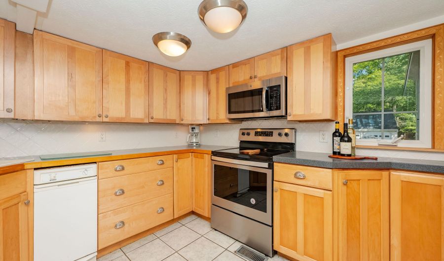 117 Middle Rd, Acton, ME 04001 - 2 Beds, 1 Bath