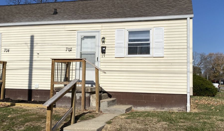 702 W 23rd St, Anderson, IN 46016 - 1 Beds, 1 Bath