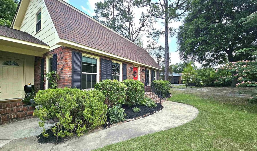 904 Sunnyhill Dr, Camden, SC 29020 - 4 Beds, 3 Bath