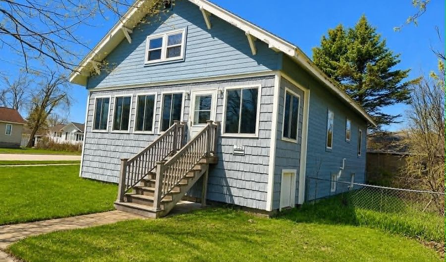 925 929 S 2nd Ave, Alpena, MI 49707 - 2 Beds, 1 Bath