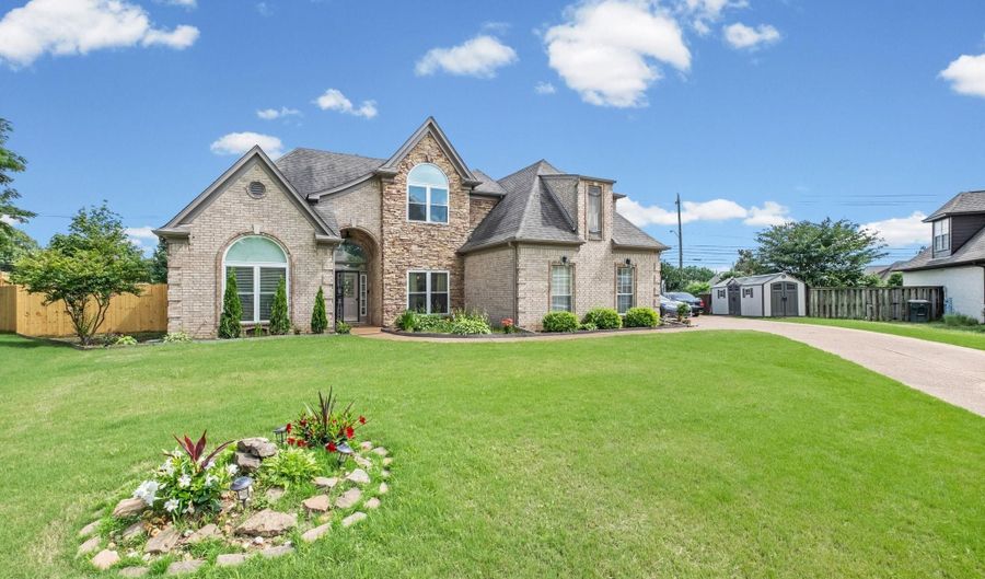 4830 MAGGIE OAKS Cv, Bartlett, TN 38135 - 5 Beds, 3 Bath