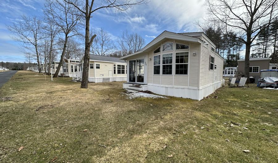 23 College Dr, Wells, ME 04090 - 1 Beds, 1 Bath