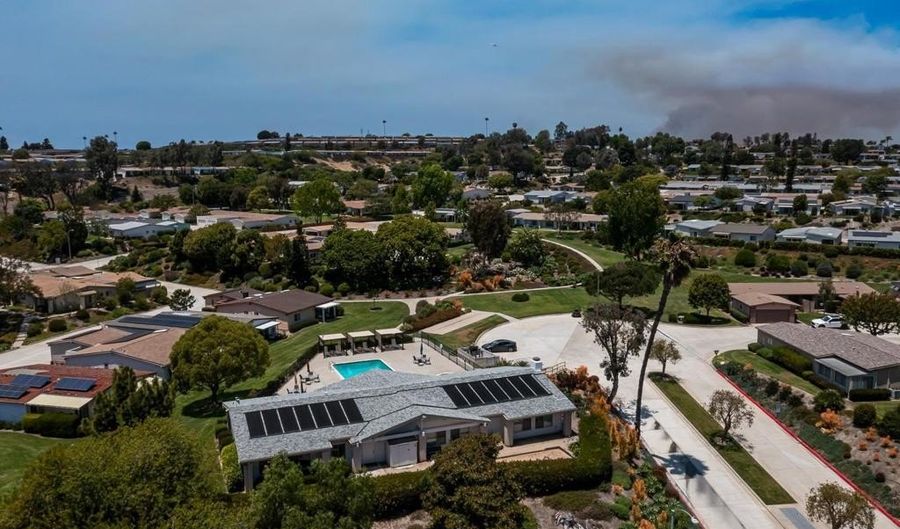 867 Parsley Way, Oceanside, CA 92057 - 2 Beds, 2 Bath